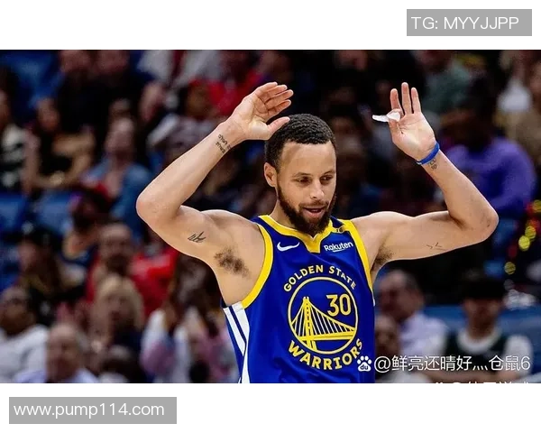 库里创造NBA历史连续20场至少命中2记三分的壮举 库里创造NBA历史连续20场至少命中2记三分的壮举